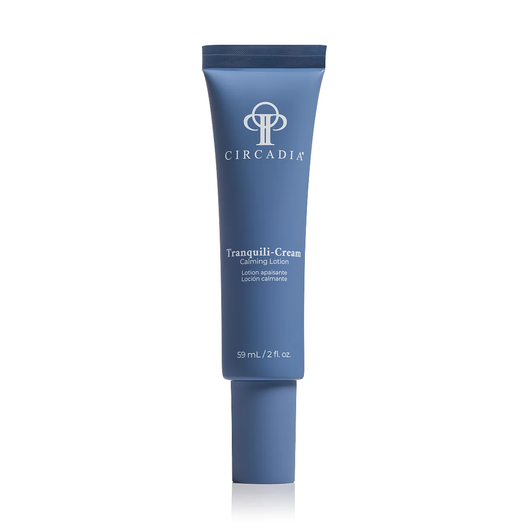 Witte tube en doos van Circadia Tranquili-Cream 59 ml, een kalmerende crème voor de gevoelige huid.
